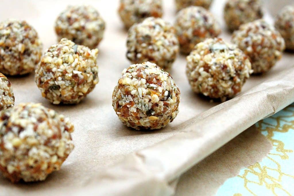 FRUIT SEED NUT BALLS4